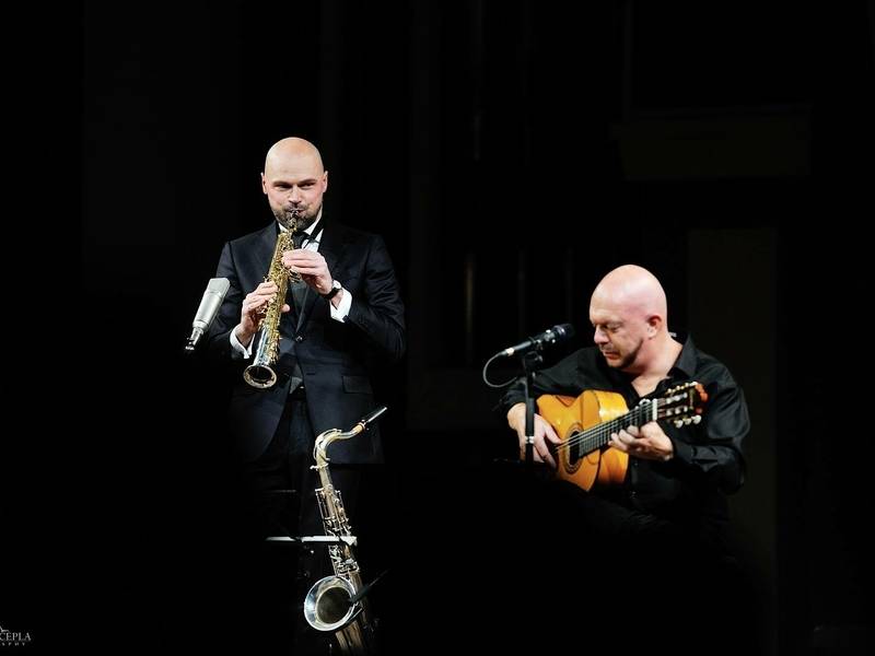 HERNAN ROMERO & KĘSTUTIS VAIGINIS – „Strings and Air“